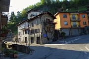 In Canto Alto (1146 m) da casa (Zogno, 310 m) ad anello il 7 maggio 2019 - FOTOGALLERY